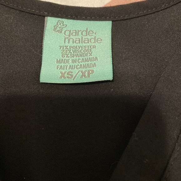 Garde Malade Scrub Set - Picture 2 of 4